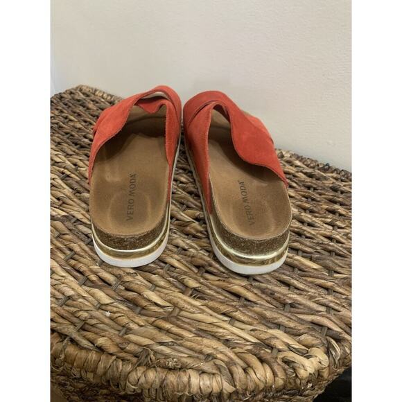 Vero Moda Red Slides Made In Spain Comfort Leather Spring Summer 7.5 /8 - Picture 4 of 8